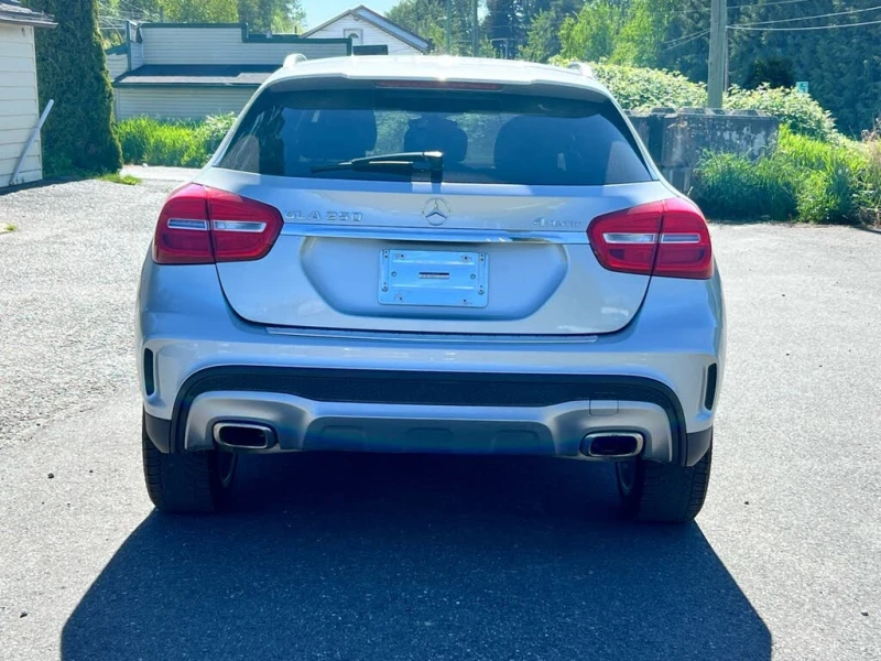 Mercedes-Benz GLA 250 4MATIC* LUXURY* HEAD-UP* АвтоКредит(ЦЕНА ДО БГ), снимка 6 - Автомобили и джипове - 53514941