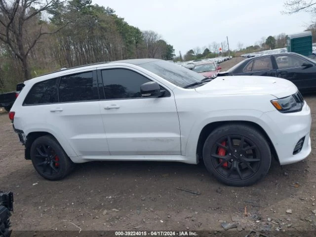 Jeep Grand cherokee SRT, снимка 12 - Автомобили и джипове - 48812392