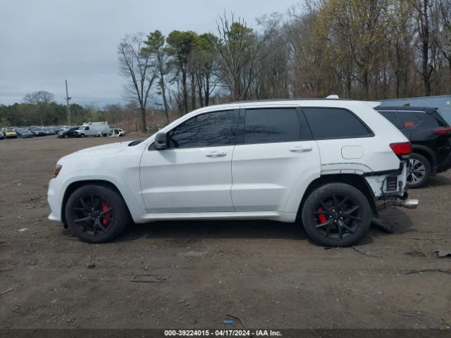 Jeep Grand cherokee SRT, снимка 13 - Автомобили и джипове - 48812392