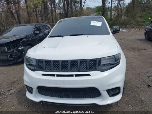 Jeep Grand cherokee SRT, снимка 11 - Автомобили и джипове - 48812392