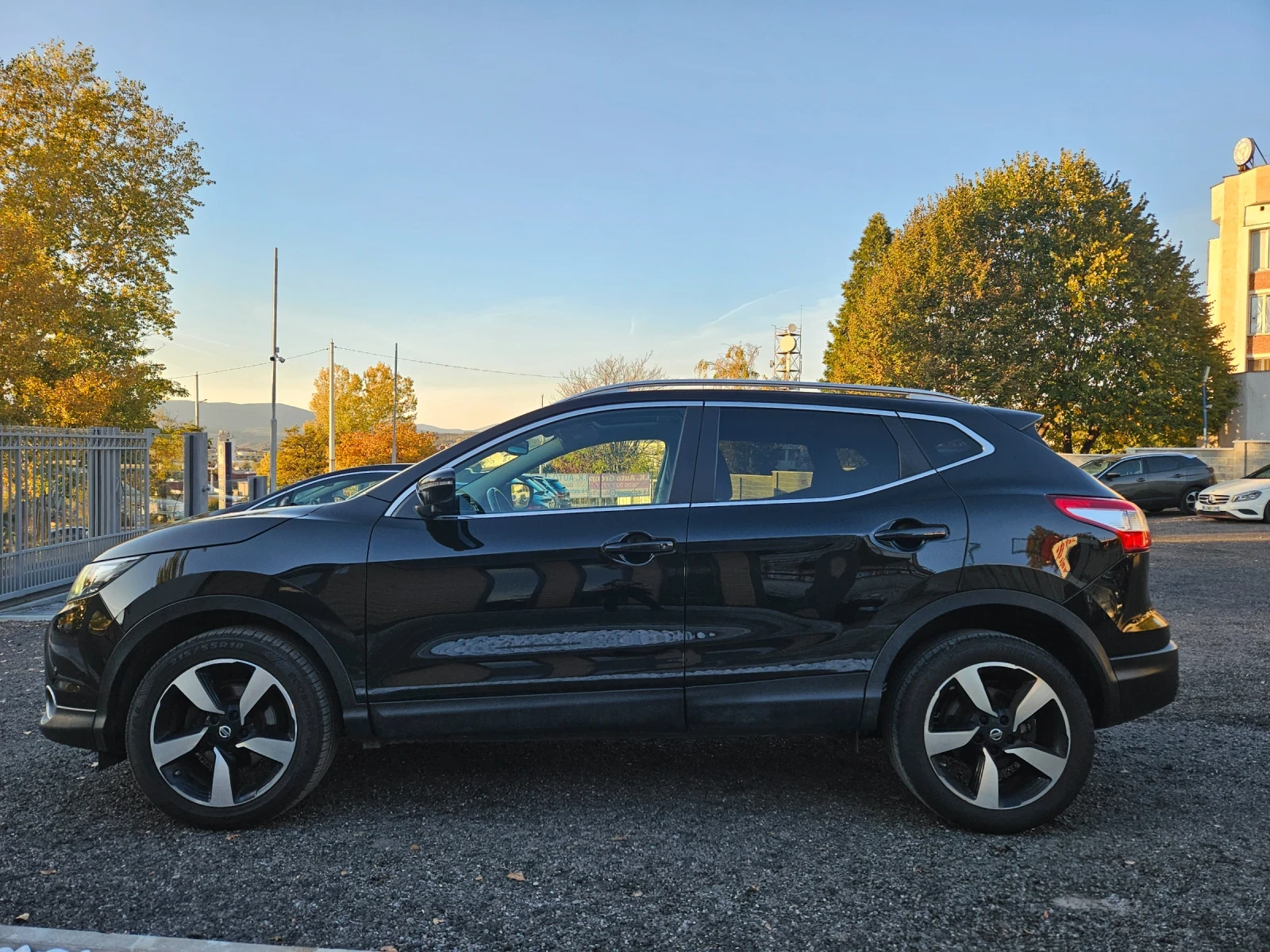 Nissan Qashqai 1.5TDCI  - изображение 5