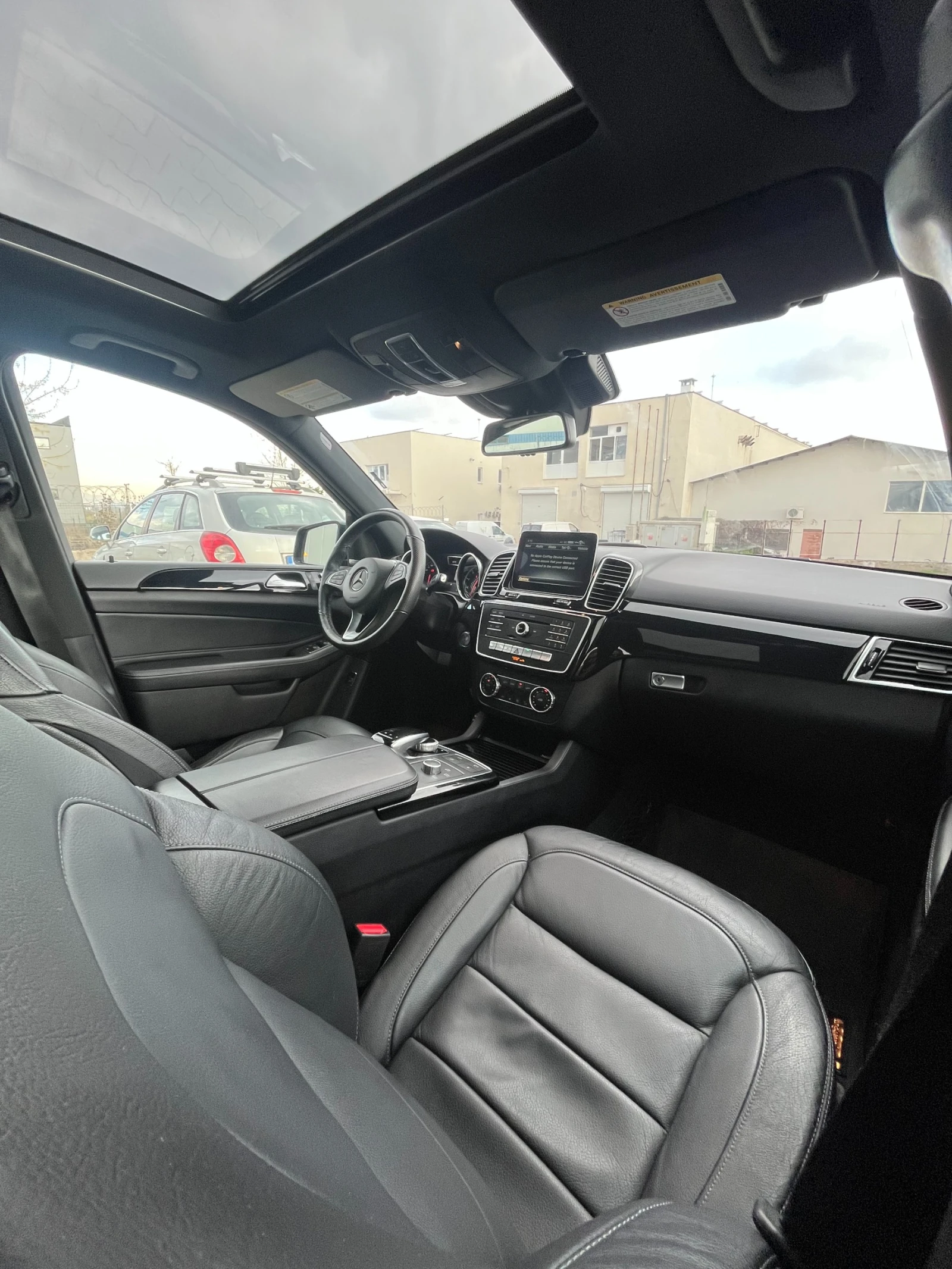 Mercedes-Benz GLE 43 AMG Distronic + , Масаж, 360 камера - изображение 10