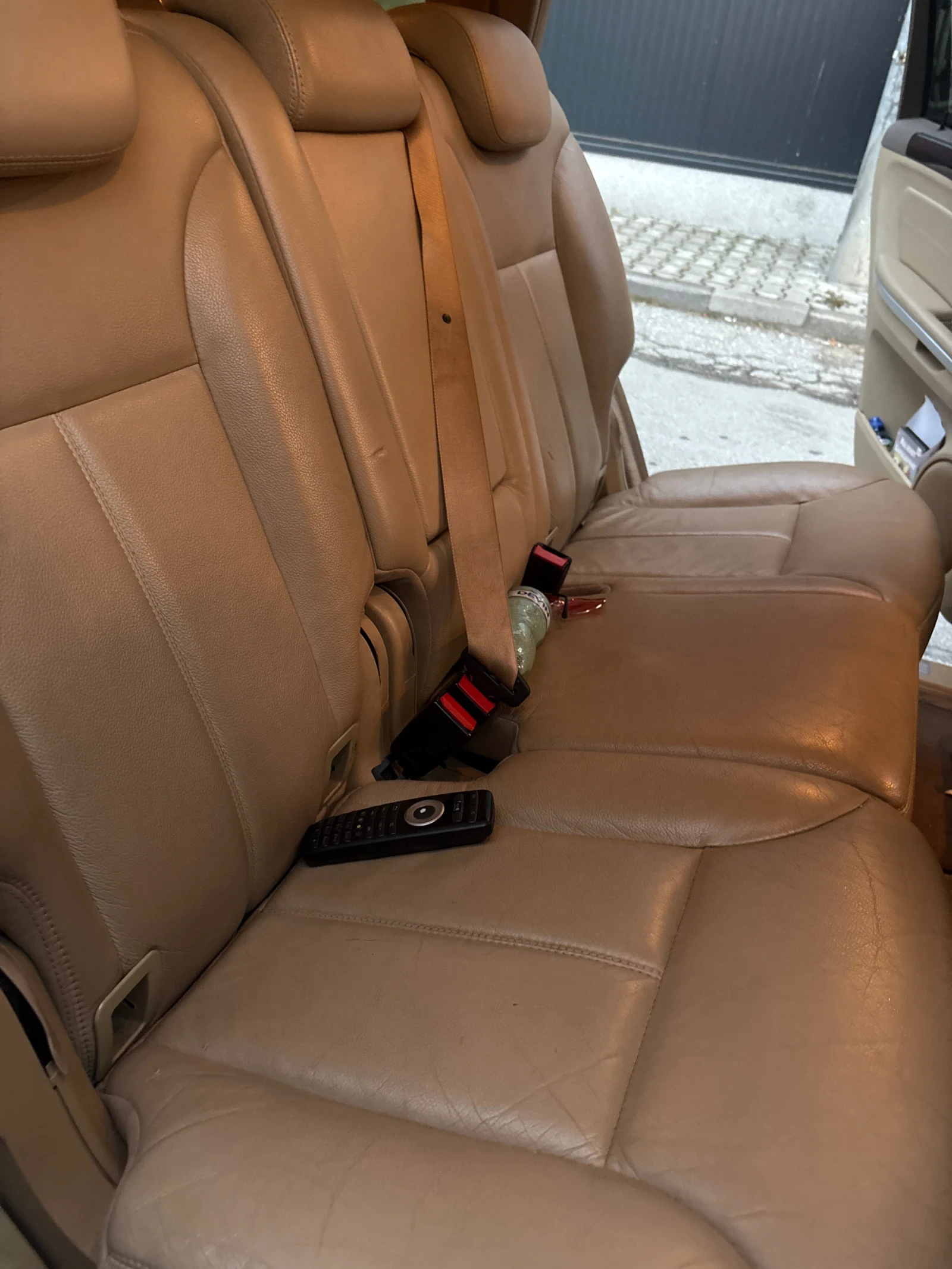 Mercedes-Benz GL 550  - изображение 7