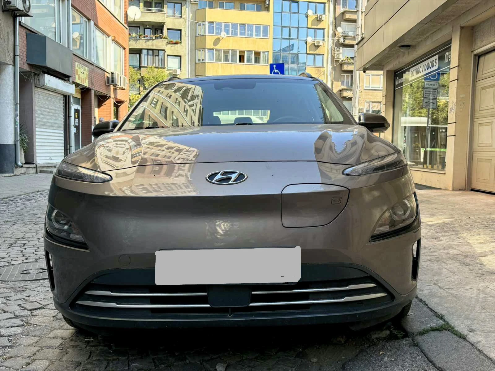 Hyundai Kona 64kWh Facelift * TOP* Гаранция - изображение 2
