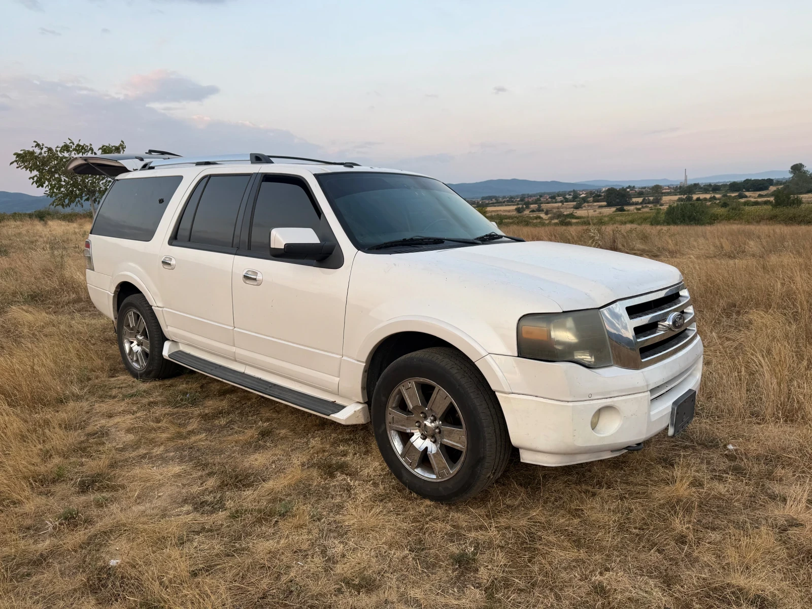 Ford Expedition  - изображение 2