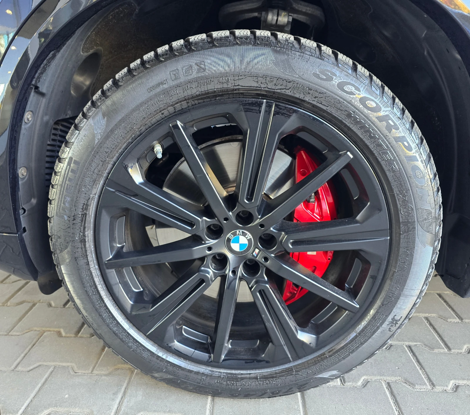 BMW X5 xDrive30d M Paket - изображение 4