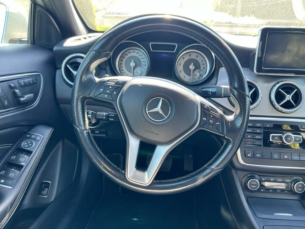 Mercedes-Benz GLA 250 4MATIC* LUXURY* HEAD-UP* АвтоКредит(ЦЕНА ДО БГ) - изображение 10