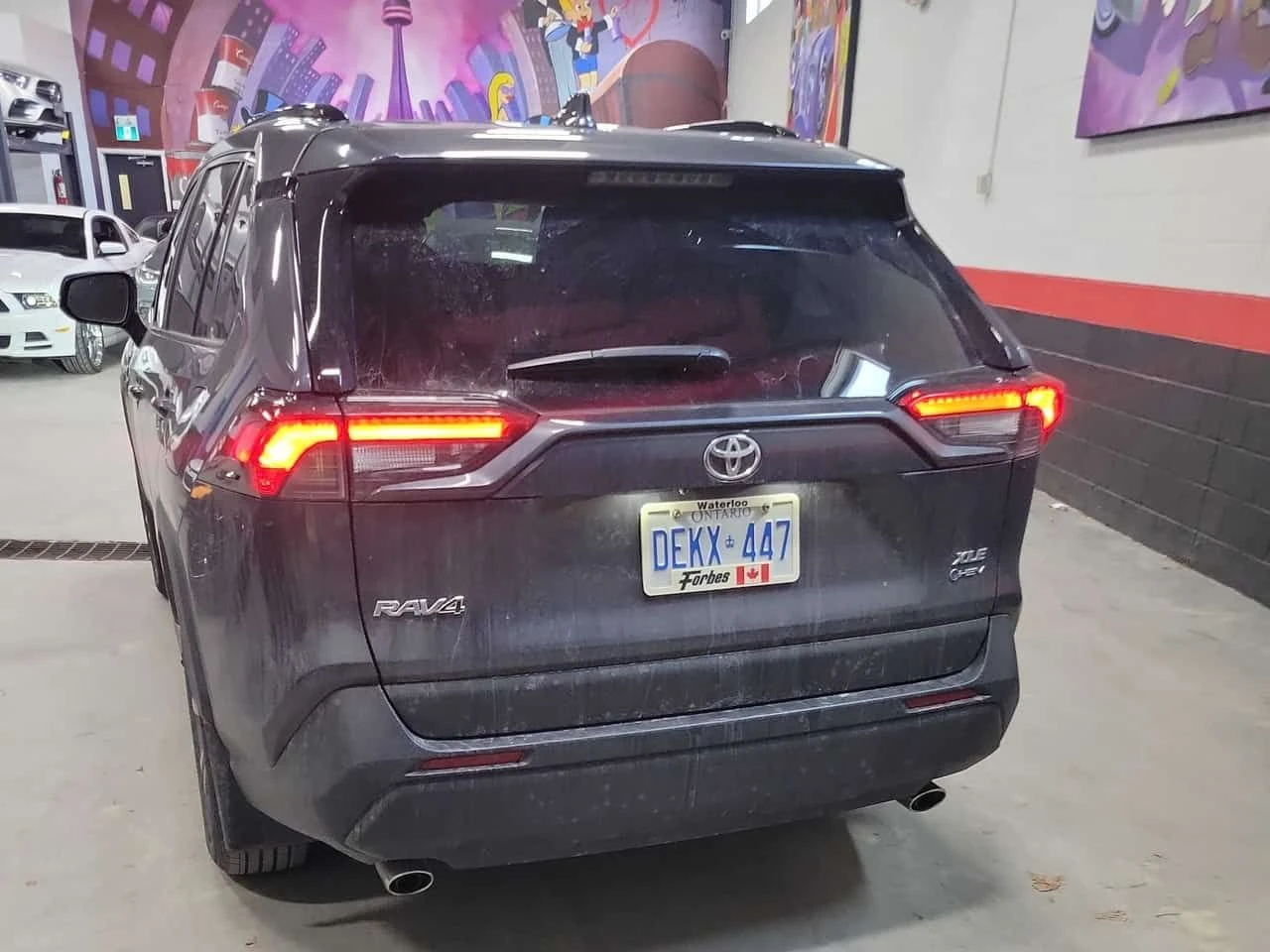 Toyota Rav4 * Hybrid XLE * CARFAX * ПАНО * KEYLESS * ПОДГРЕВИ, снимка 4 - Автомобили и джипове - 54038664