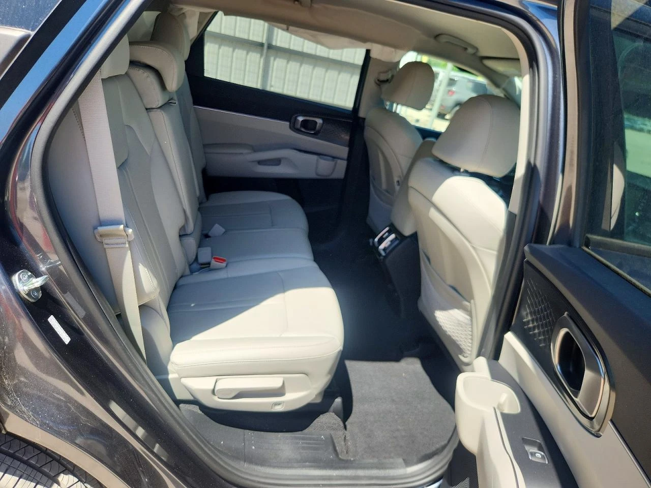 Kia Sorento 2.5l S, снимка 11 - Автомобили и джипове - 54732363