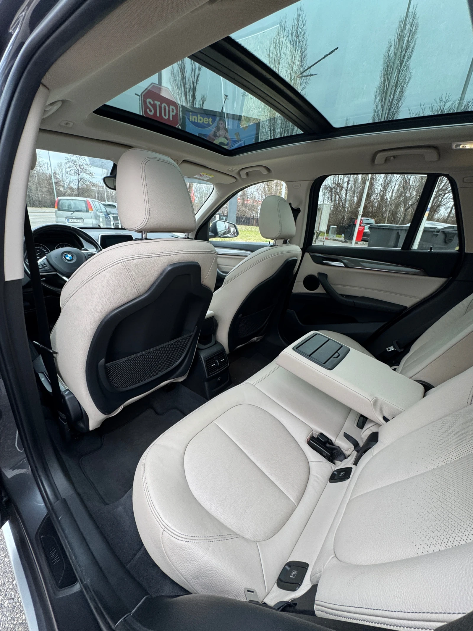 BMW X1 1.8D-XDrive, Кожен салон, Панорамен покрив, Амбиен, снимка 13 - Автомобили и джипове - 55089553