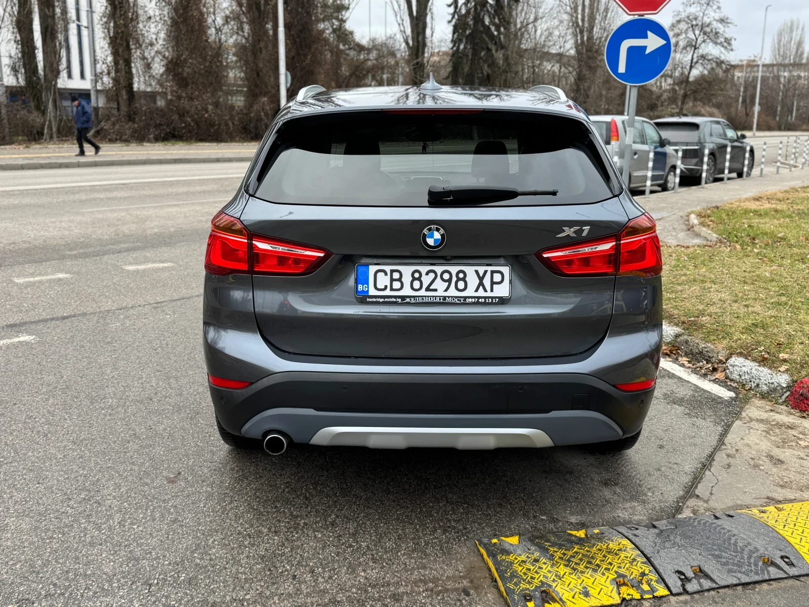 BMW X1 1.8D-XDrive, Кожен салон, Панорамен покрив, Амбиен, снимка 6 - Автомобили и джипове - 55089553