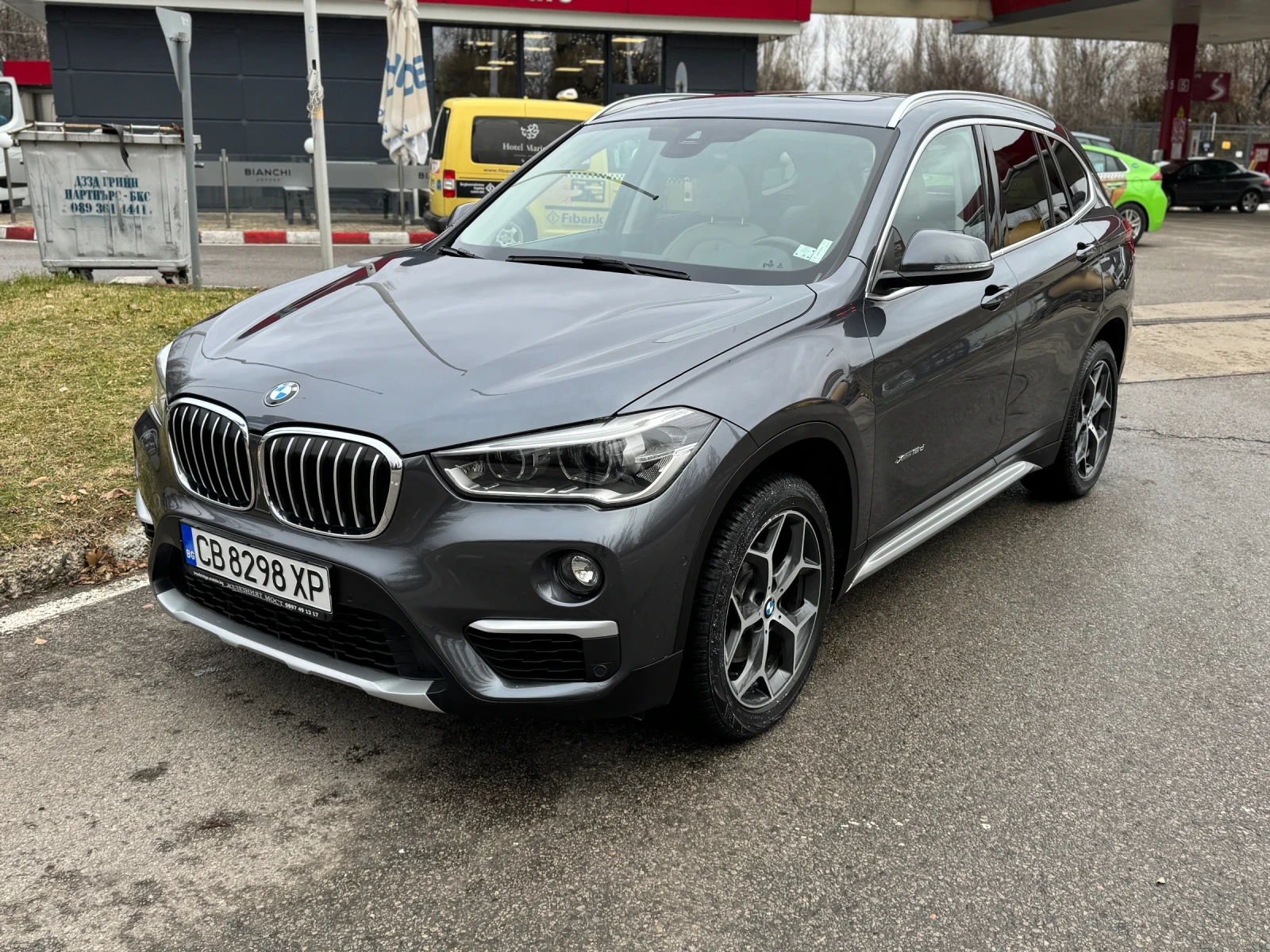 BMW X1 1.8D-XDrive, Кожен салон, Панорамен покрив, Амбиен