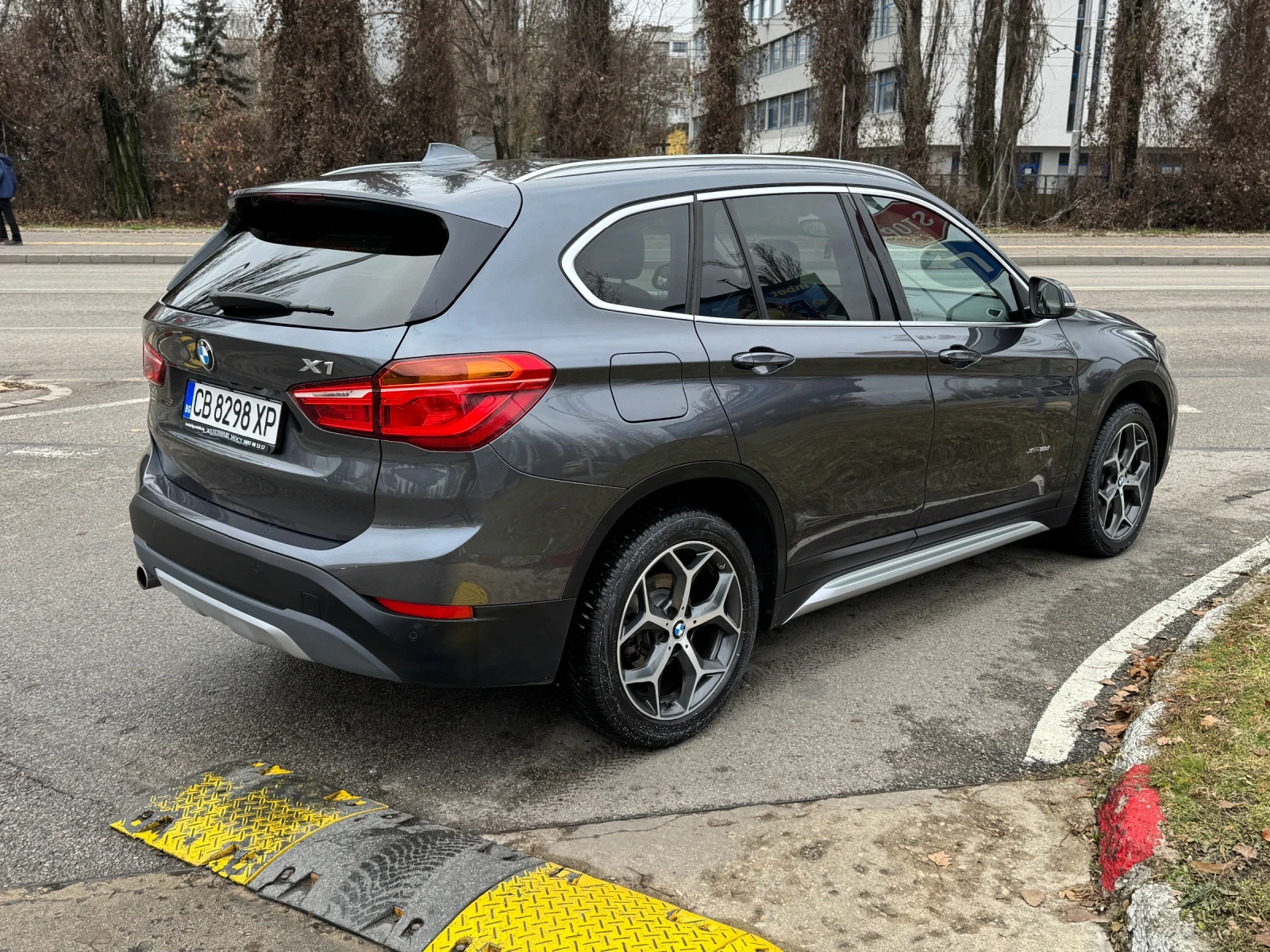 BMW X1 1.8D-XDrive, Кожен салон, Панорамен покрив, Амбиен, снимка 5 - Автомобили и джипове - 55089553