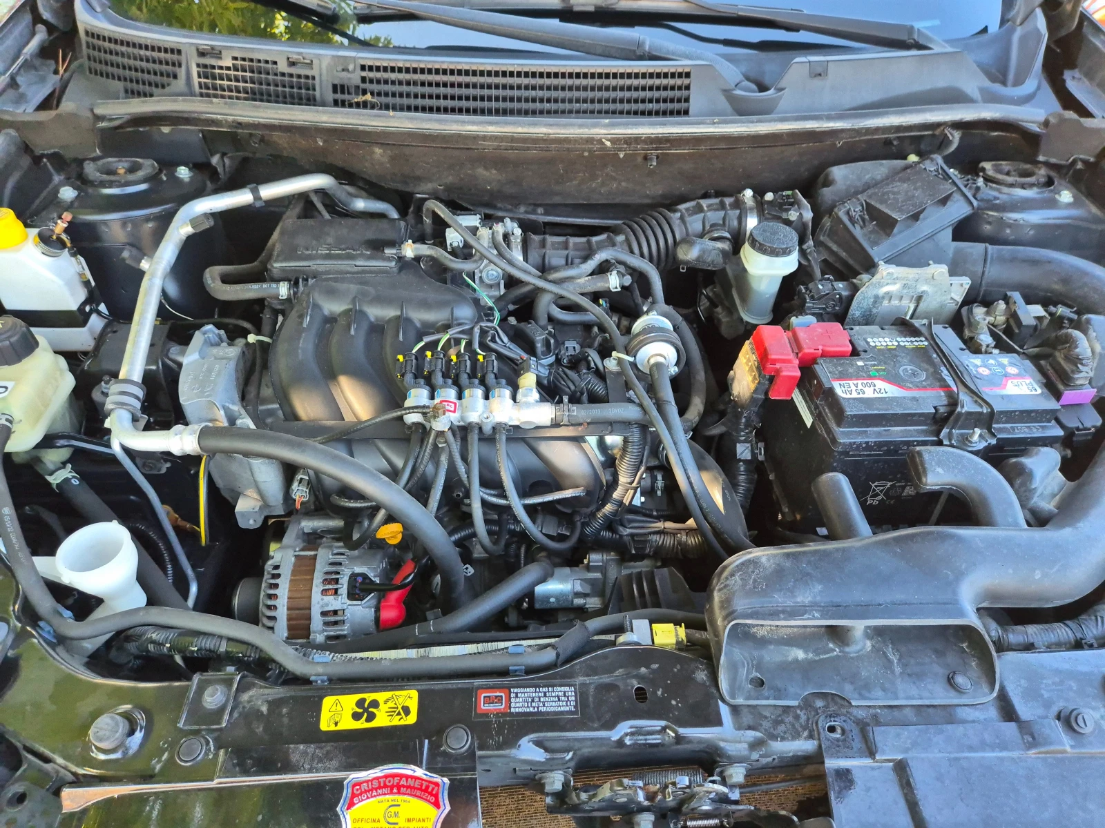 Nissan Qashqai 1.6i GAS, , Facelift, снимка 15 - Автомобили и джипове - 55499097
