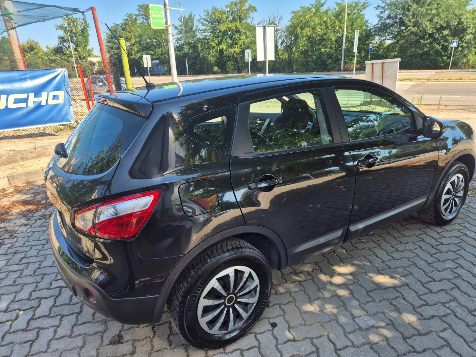 Nissan Qashqai 1.6i GAS, , Facelift, снимка 8 - Автомобили и джипове - 55499097