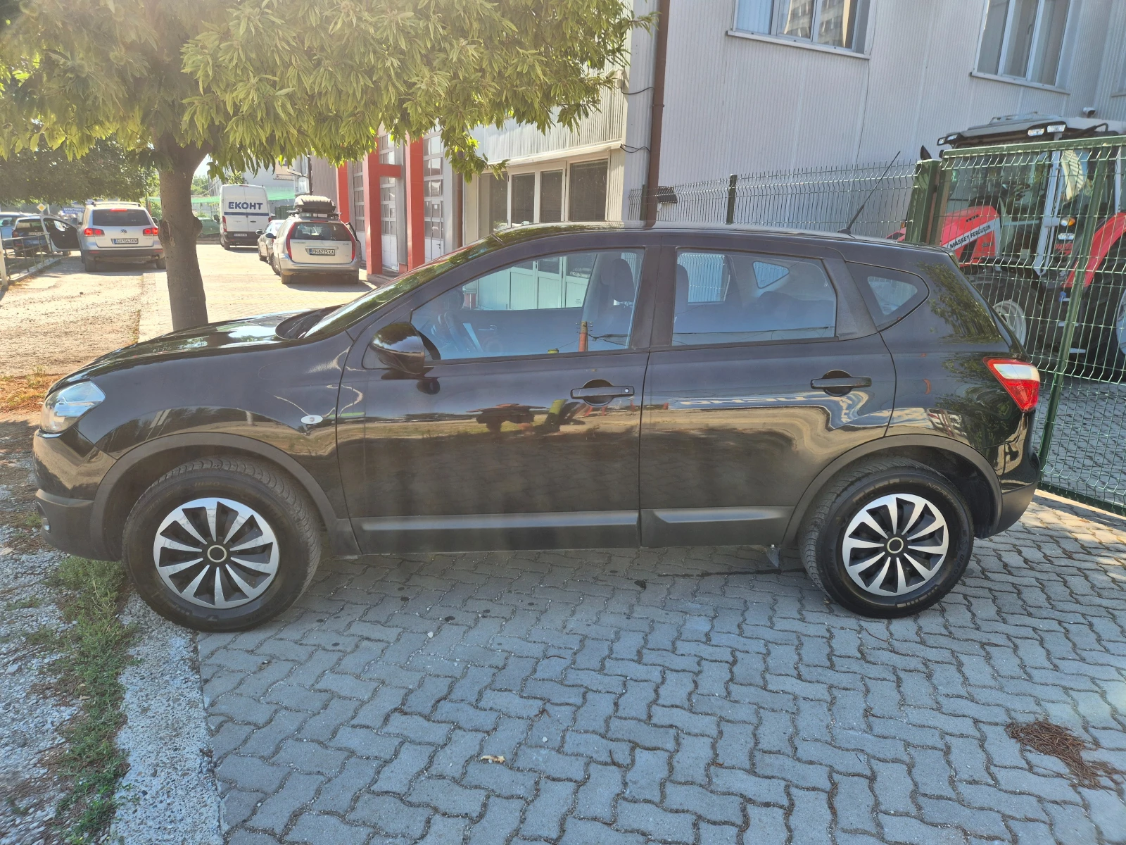 Nissan Qashqai 1.6i GAS, , Facelift, снимка 3 - Автомобили и джипове - 55499097