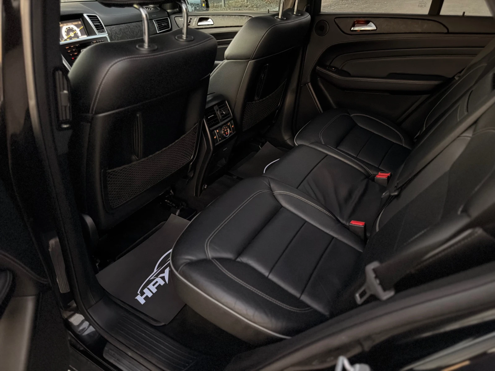 Mercedes-Benz ML 350 BlueTEC= 4Matic= AMG= Keyless Go= Distronic= Panor, снимка 14 - Автомобили и джипове - 55636219