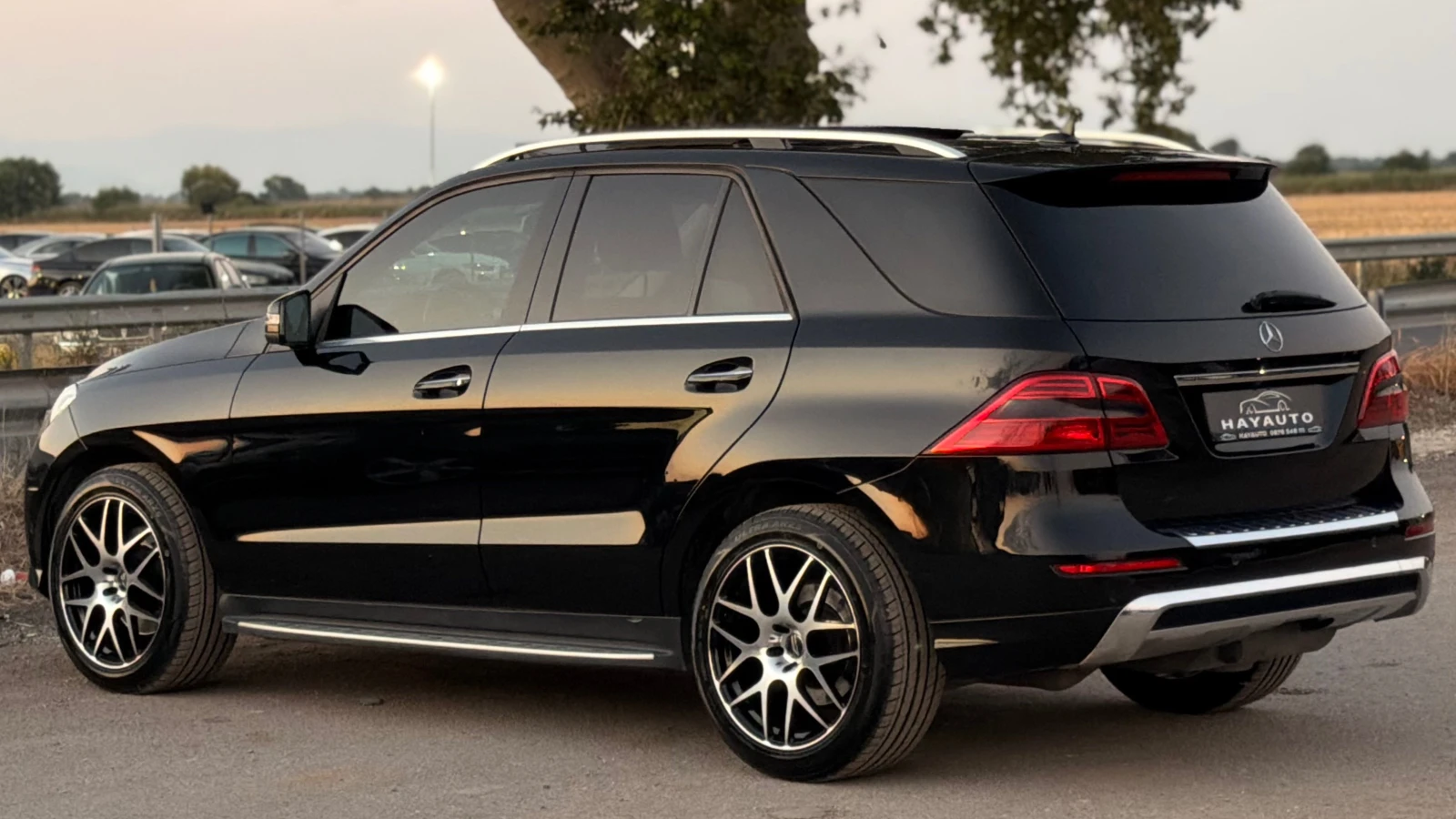 Mercedes-Benz ML 350 BlueTEC= 4Matic= AMG= Keyless Go= Distronic= Panor, снимка 7 - Автомобили и джипове - 55636219