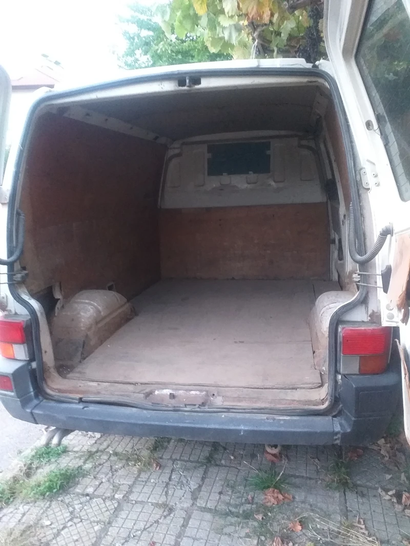 VW T4 1.9 TDI , снимка 4 - Бусове и автобуси - 47816075