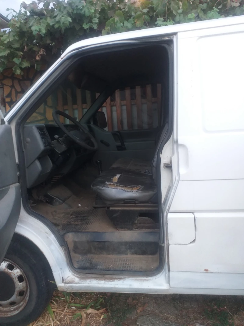 VW T4 1.9 TDI , снимка 5 - Бусове и автобуси - 47816075