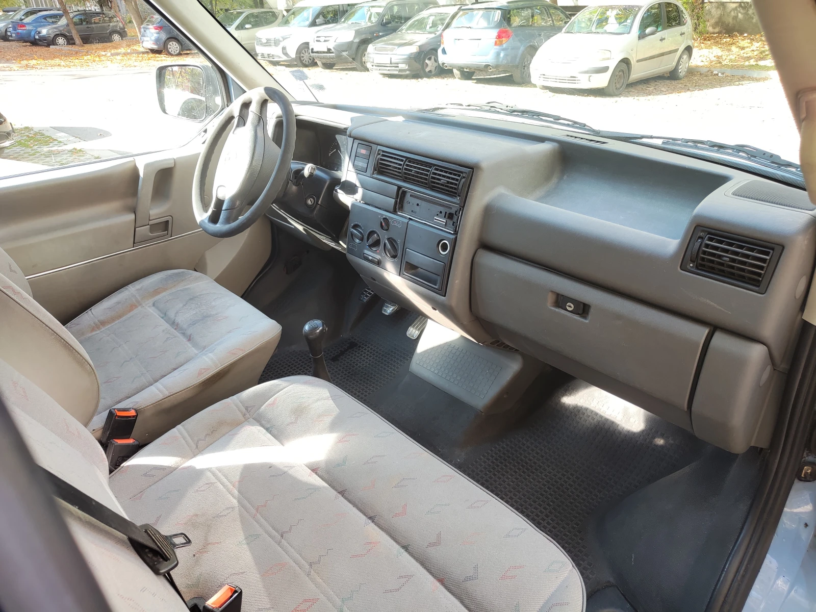VW T4, снимка 3 - Бусове и автобуси - 56679653