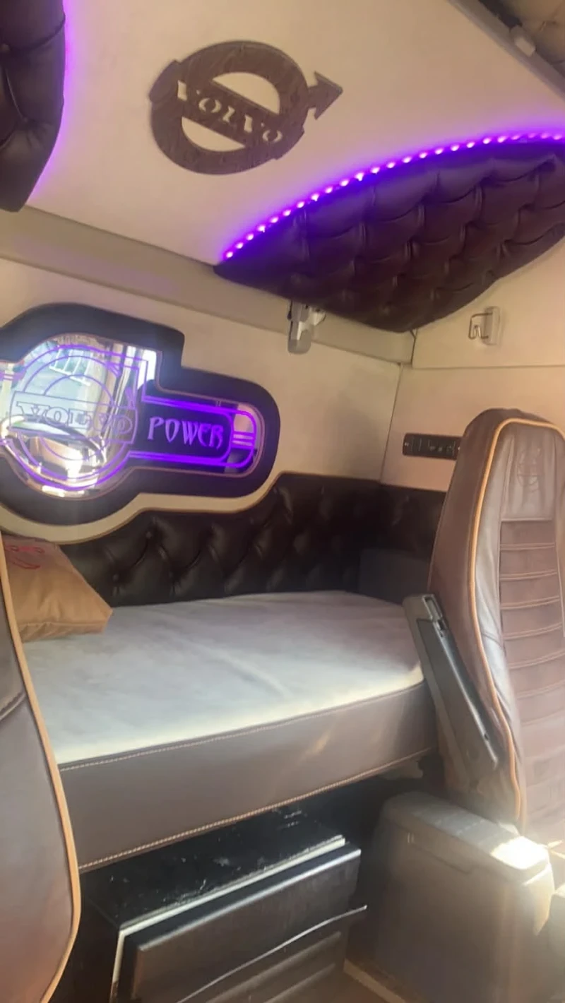 Volvo Fh, снимка 4 - Камиони - 52898124