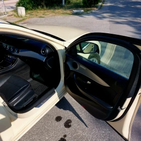 Mercedes-Benz E 200, снимка 13