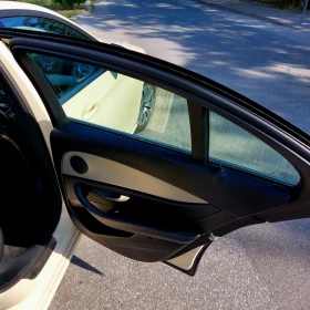 Mercedes-Benz E 200, снимка 16