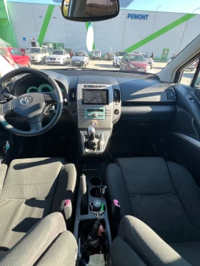 Toyota Corolla verso, снимка 7