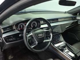 Audi A8 L 55 TFSI /Дистроник/Обдух/Пано/Амбиент/2 ключа, снимка 10