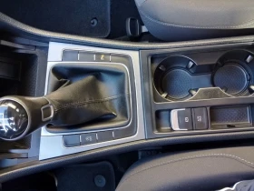 VW Sportsvan Golf tsi Bluemotion , снимка 12