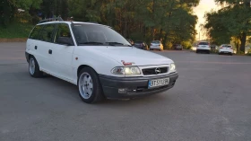     Opel Astra 1.6 SI