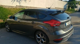 Ford Focus st - 11000 € - 87381343 6