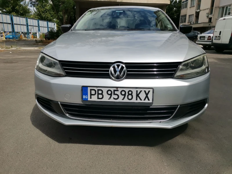 VW Jetta 2.0 115 газ, снимка 2 - Автомобили и джипове - 47682054