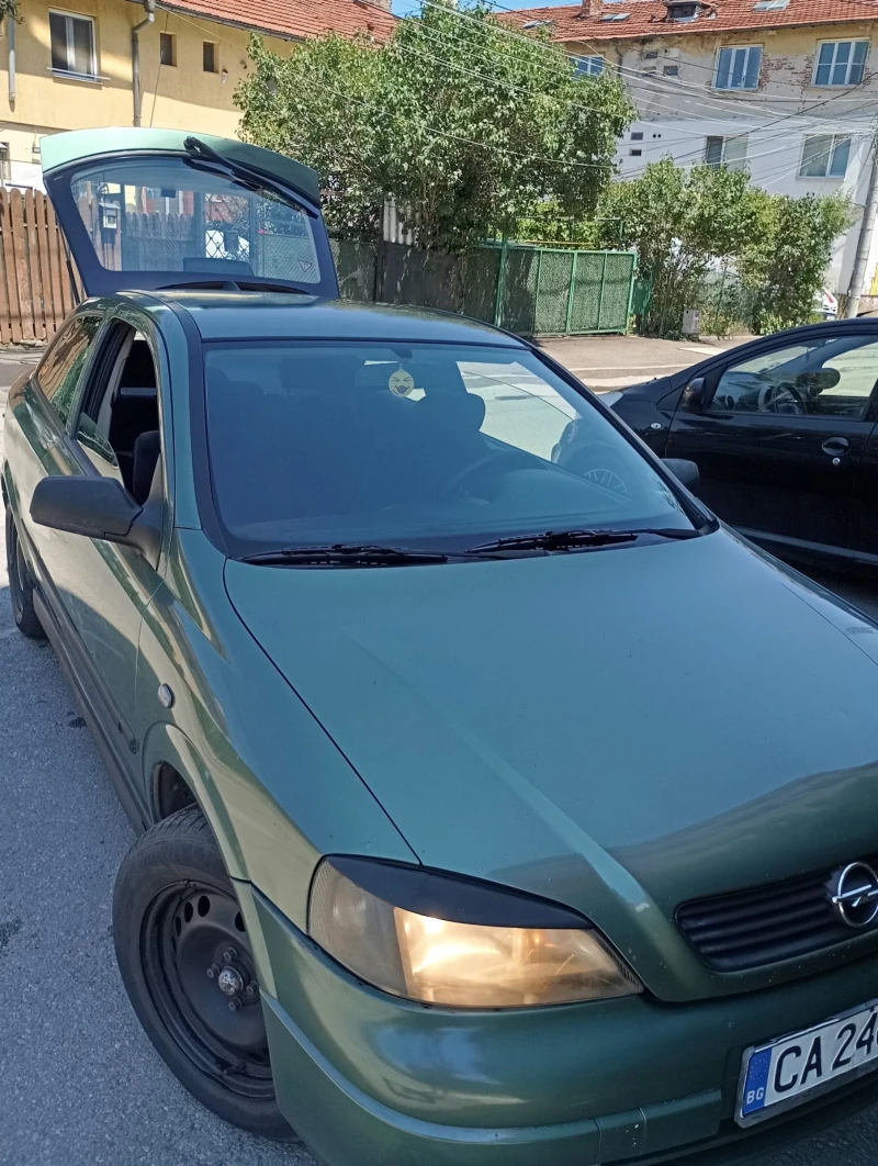 Opel Astra 1.6 16 v 101 kc газов инжекцион, снимка 11 - Автомобили и джипове - 47469916