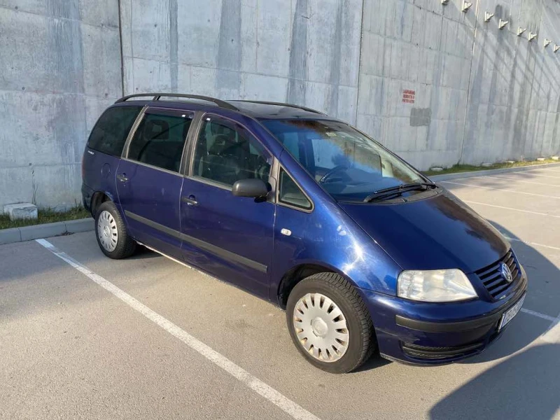 VW Sharan, снимка 3 - Автомобили и джипове - 48651153