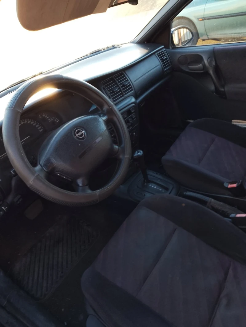 Opel Vectra, снимка 3 - Автомобили и джипове - 49588028