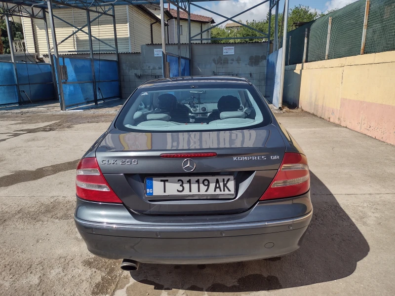 Mercedes-Benz CLK 200 компресор, снимка 5 - Автомобили и джипове - 52169855