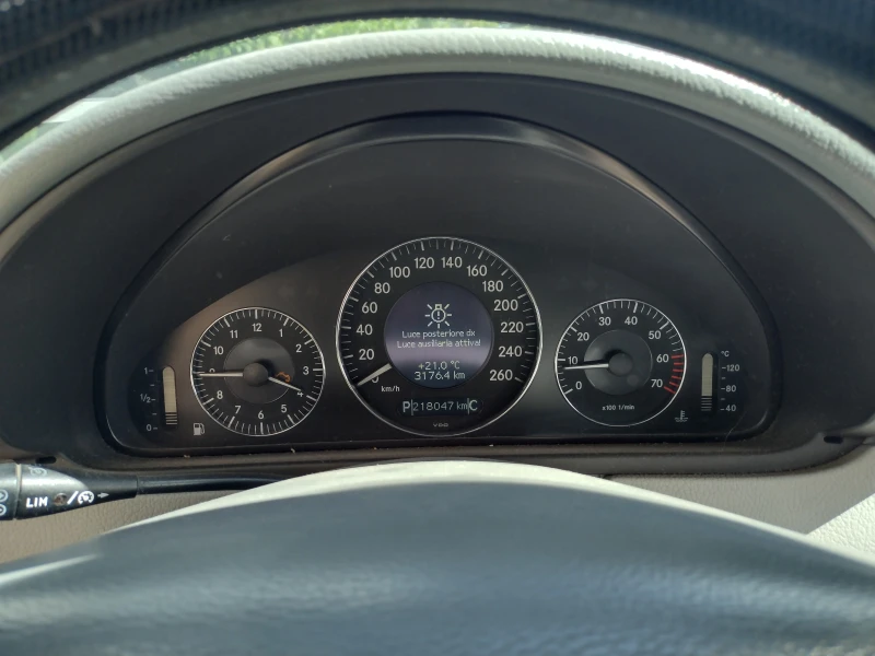 Mercedes-Benz CLK 200 компресор, снимка 8 - Автомобили и джипове - 52169855