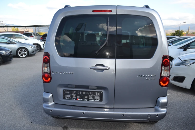 Peugeot Partner 1.6HDI-171000K.M, снимка 5 - Автомобили и джипове - 52063309