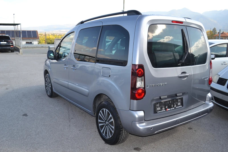 Peugeot Partner 1.6HDI-171000K.M, снимка 6 - Автомобили и джипове - 52063309