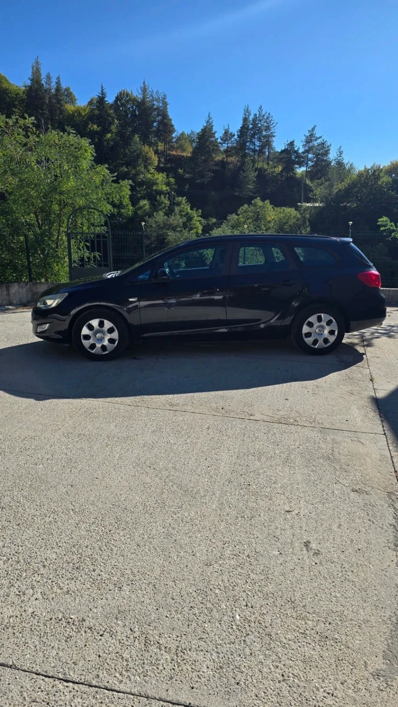 Opel Astra, снимка 5 - Автомобили и джипове - 52486188