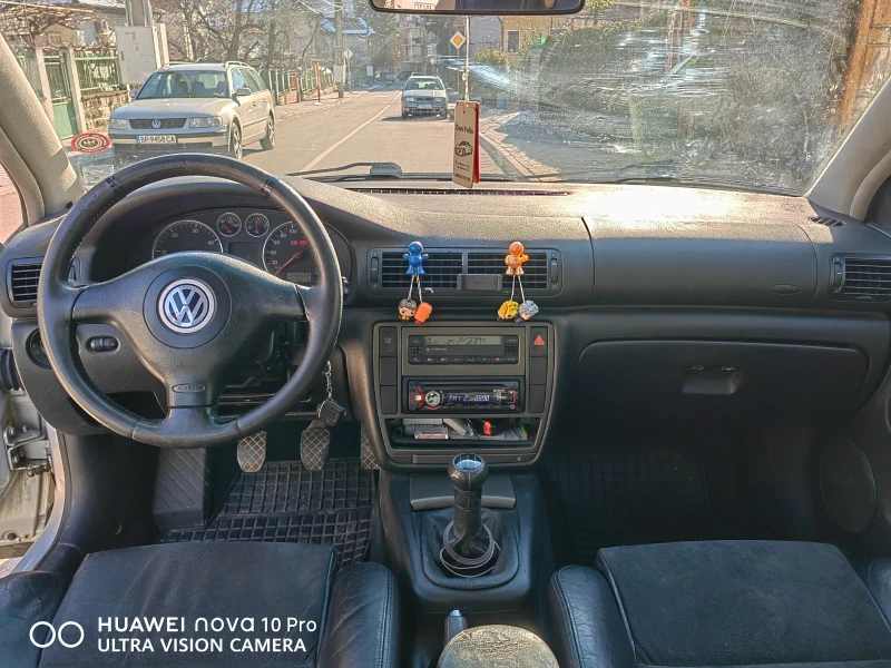 VW Passat 1.9TDI 110 HighLine, снимка 10 - Автомобили и джипове - 52951896