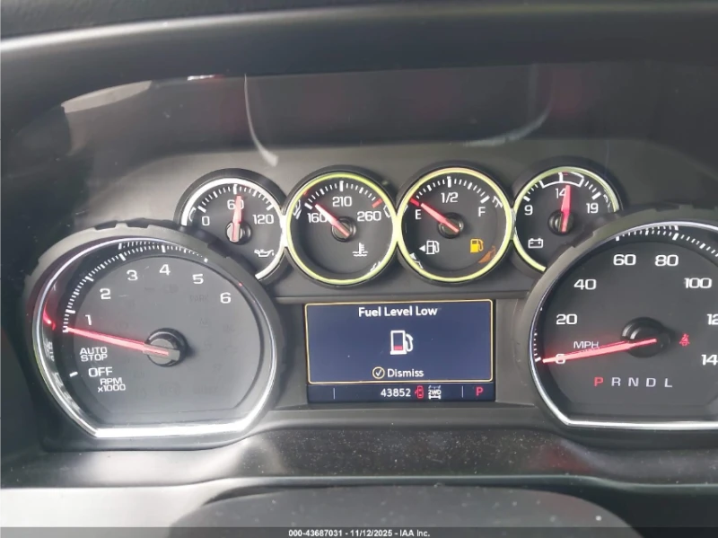 Chevrolet Silverado 1500 4WD SHORT BED LT TRAIL BOSS, снимка 9 - Автомобили и джипове - 52961651