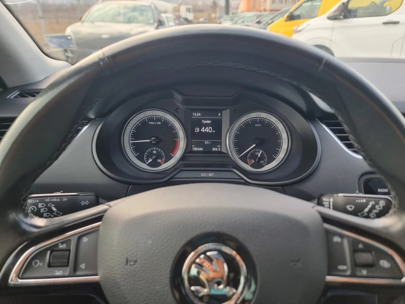 Skoda Octavia 2.0TDI SCOUT 4X4 АВТОМАТИК 184к.с., снимка 15 - Автомобили и джипове - 53121848