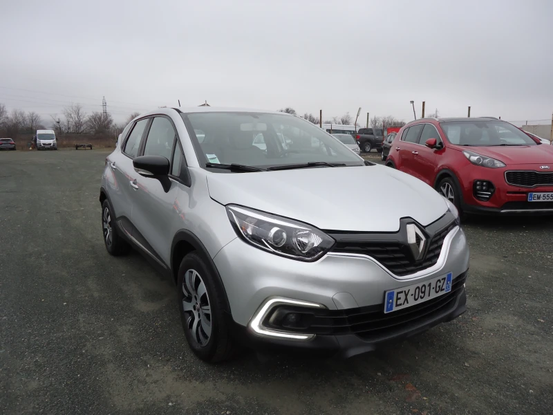 Renault Captur 1.5 DCI 110 к.с., снимка 3 - Автомобили и джипове - 53125243