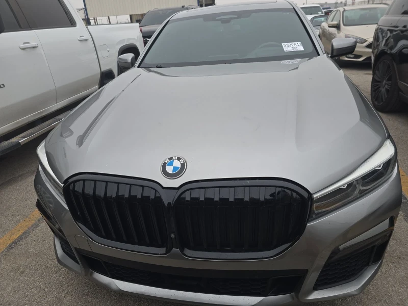 BMW 750 i xDrive M SPORT LINE, снимка 2 - Автомобили и джипове - 53339333