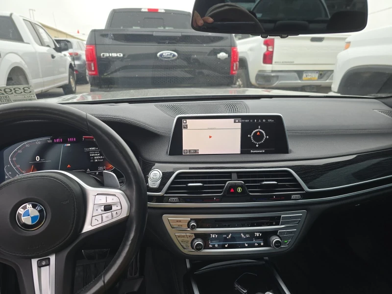 BMW 750 i xDrive M SPORT LINE, снимка 11 - Автомобили и джипове - 53339333