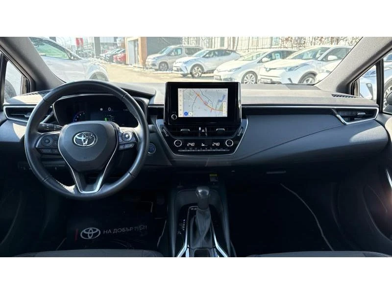 Toyota Corolla HB 1.8 HSD Premium, снимка 8 - Автомобили и джипове - 49387115