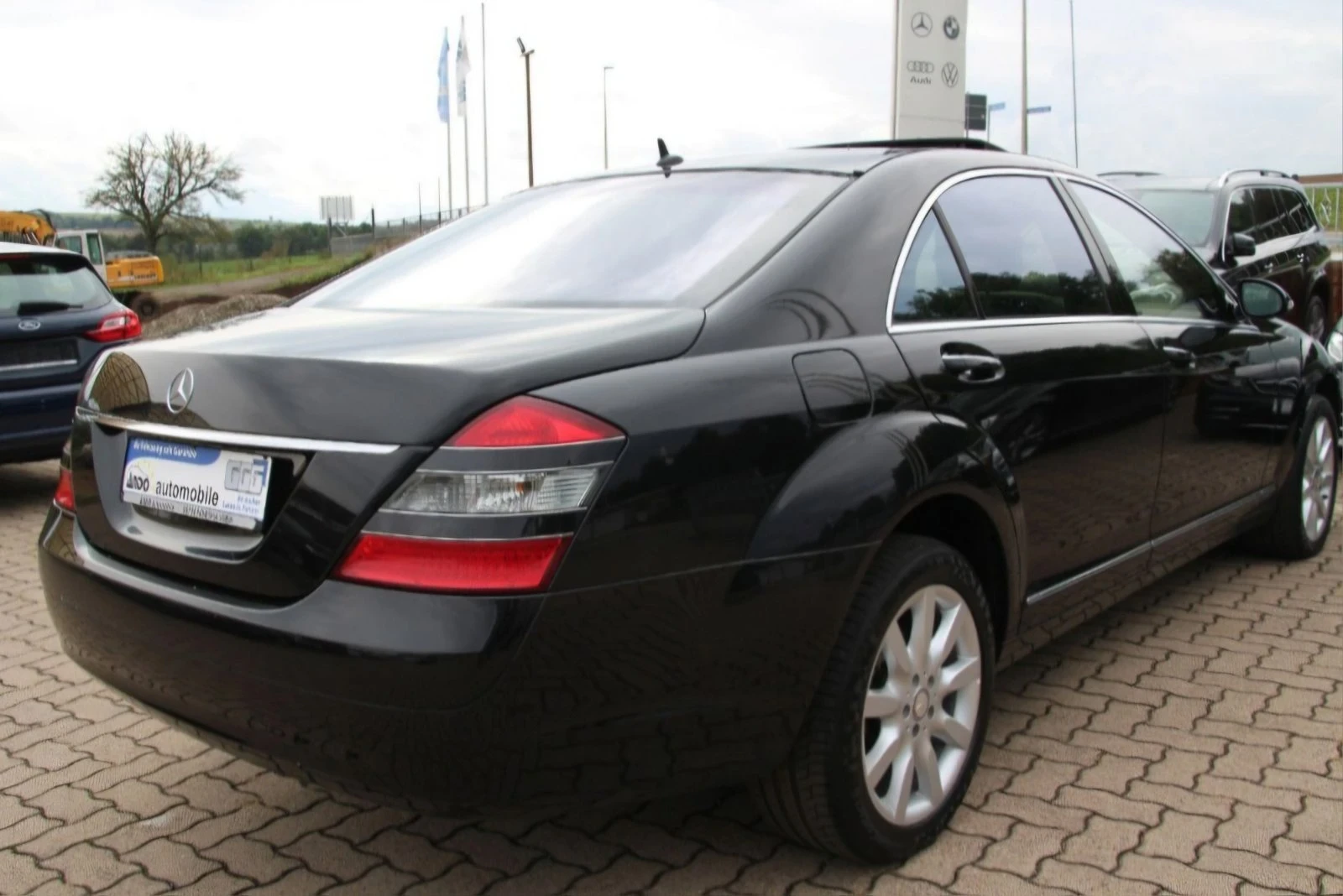 Mercedes-Benz S 500  - изображение 3